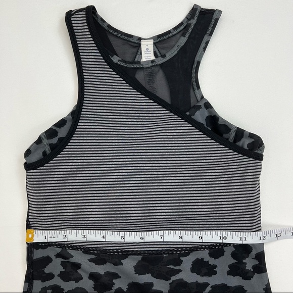 NWOT | Lululemon Camo Two In One Mesh Up Tank - Picture 9 of 14